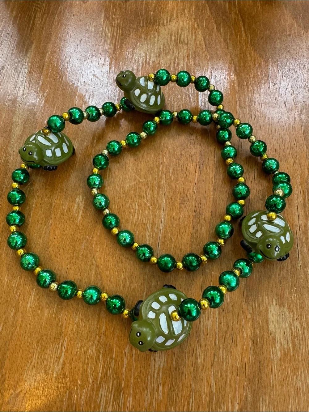 Turtle Beaded Necklace. 18 inches Long.